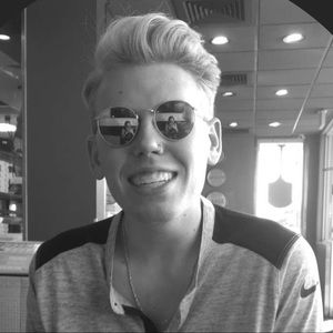 Meet your Posher, Cason